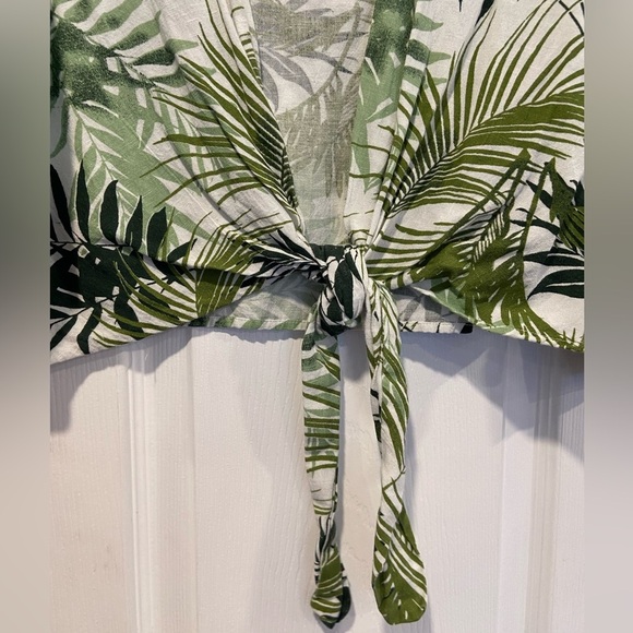Midnight Sky Size M Tropical Palm Linen Blend Tie Front 3/4 Sleeve Crop Top - Picture 5 of 12